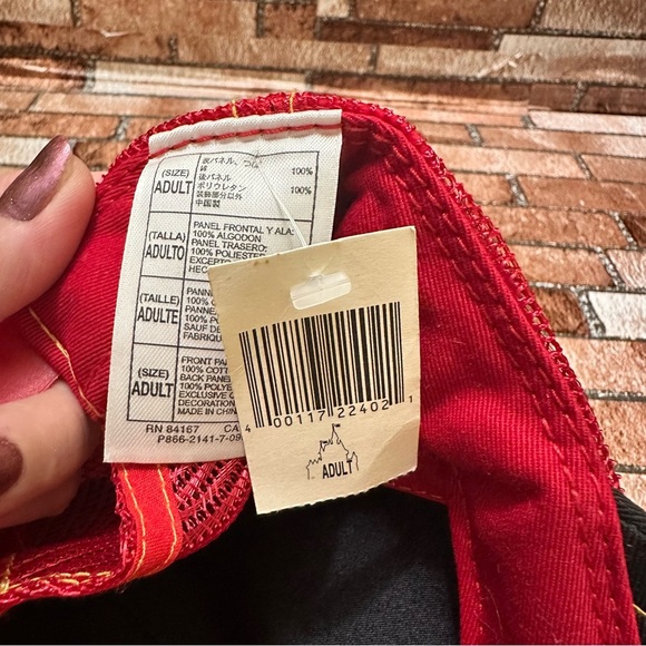 Walt Disney World Mickey Mouse Rock Legend Black and Red Graphic Cap - Picture 8 of 9